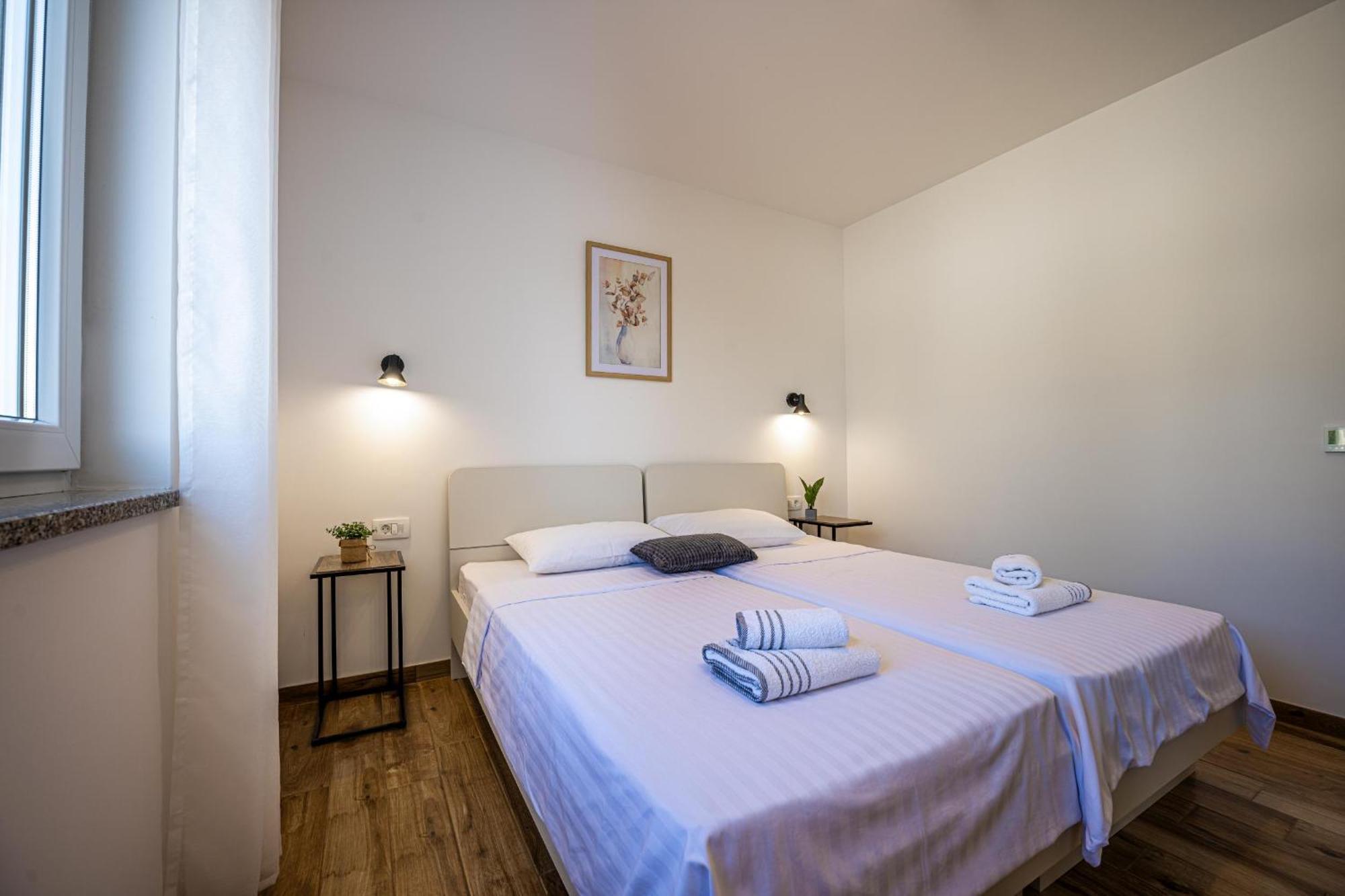 Villa Ema And Ana Pula Ngoại thất bức ảnh